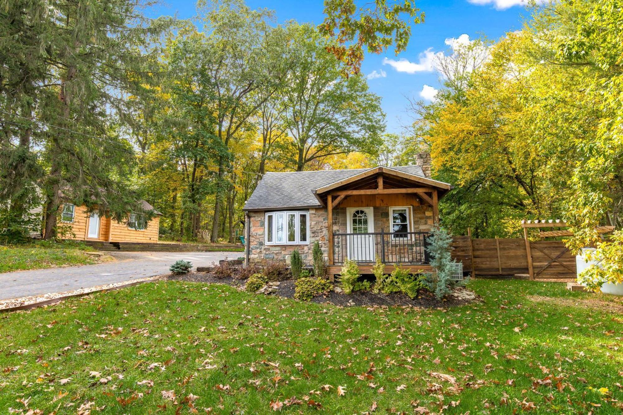 5 Bd W Hottub - Mins To Hunting Hiking & Fishing Appartement New Providence Buitenkant foto