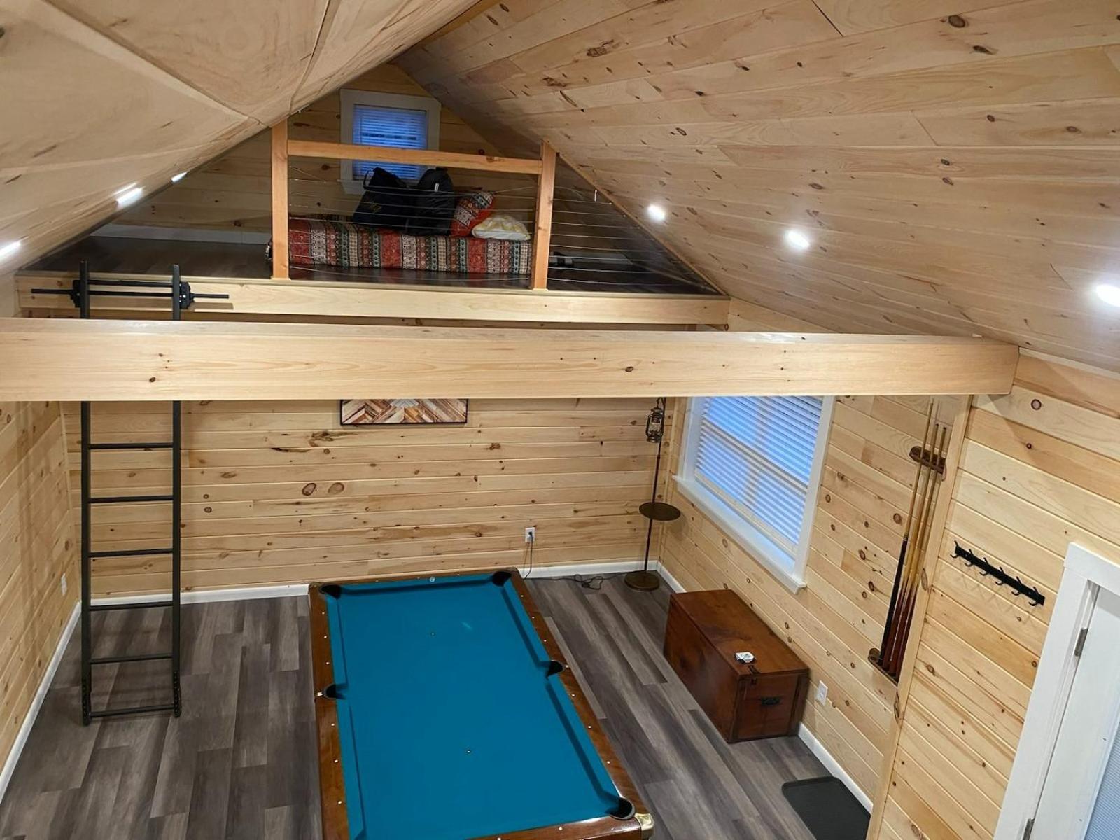 5 Bd W Hottub - Mins To Hunting Hiking & Fishing Appartement New Providence Buitenkant foto