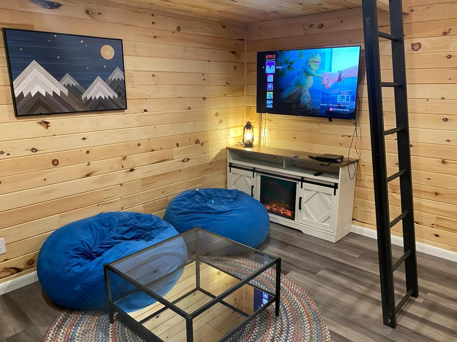 5 Bd W Hottub - Mins To Hunting Hiking & Fishing Appartement New Providence Buitenkant foto